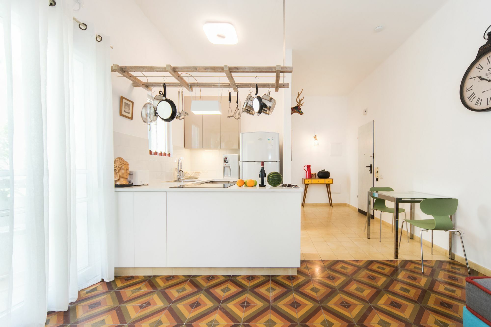 Lovely 1Bd W/ Private Balcony By Sea N' Rent Тель-Авив Экстерьер фото